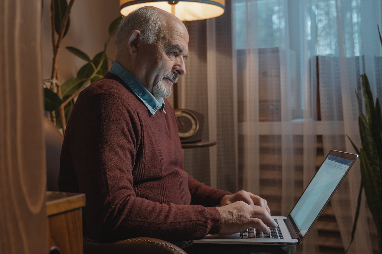 The Art of Drawing Readers In: Your attractive post title goes here